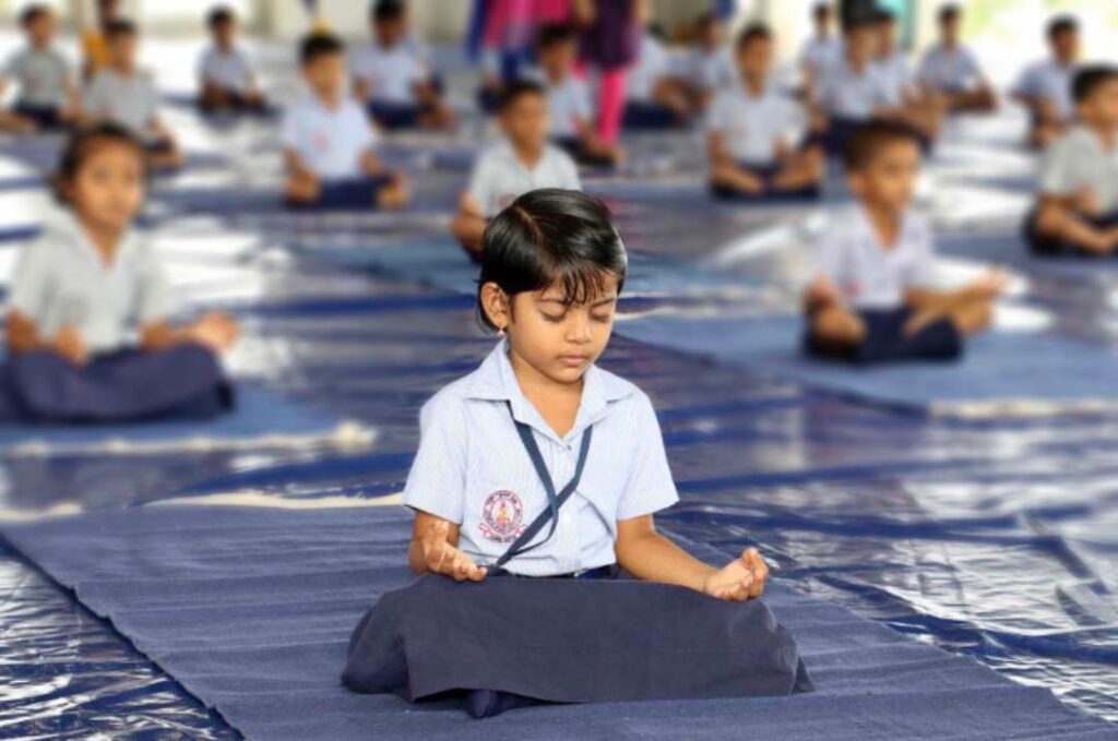 Dhyan Yoga mudra